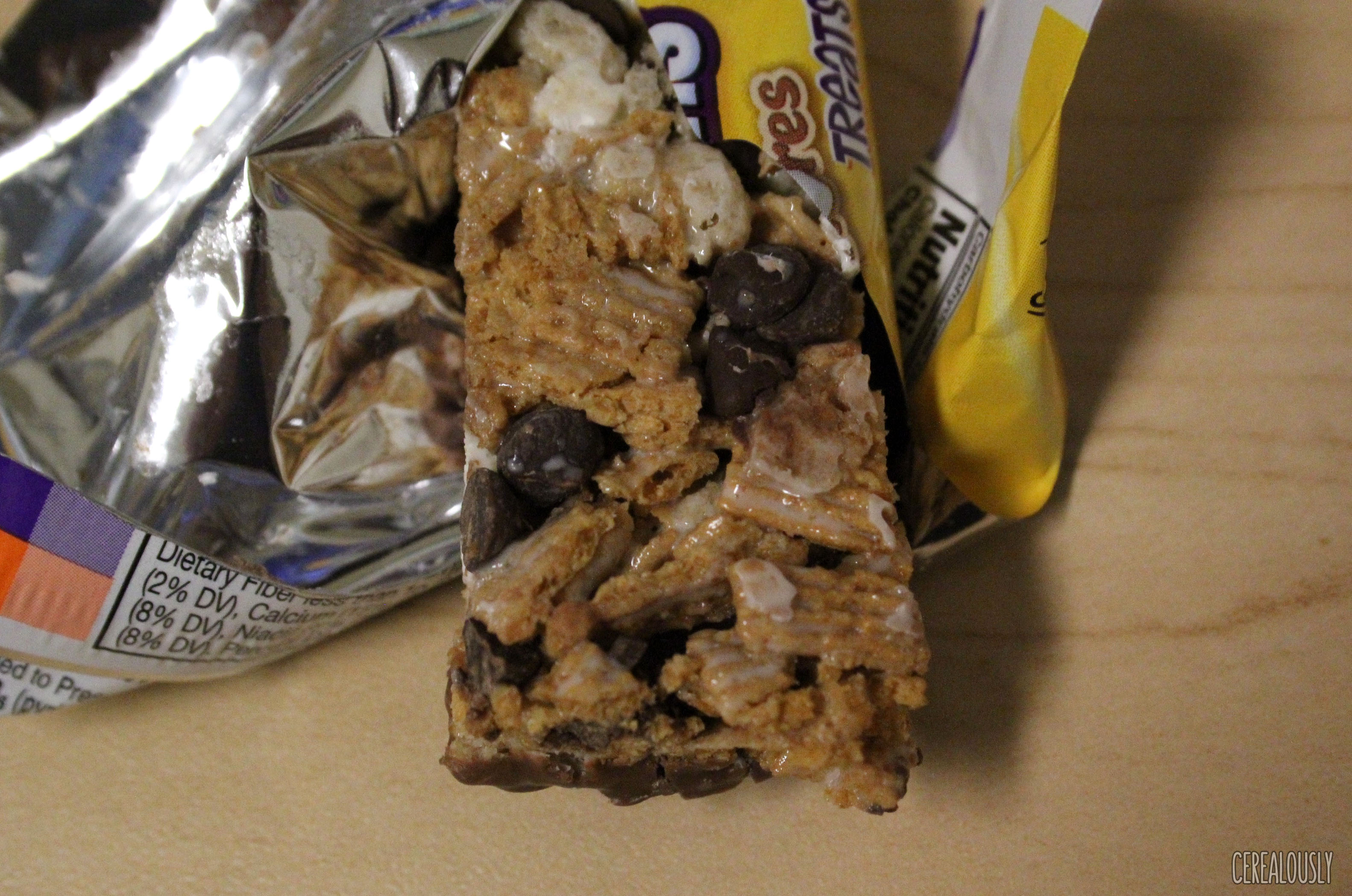 Review: Golden Grahams S'Mores Treats - Cerealously