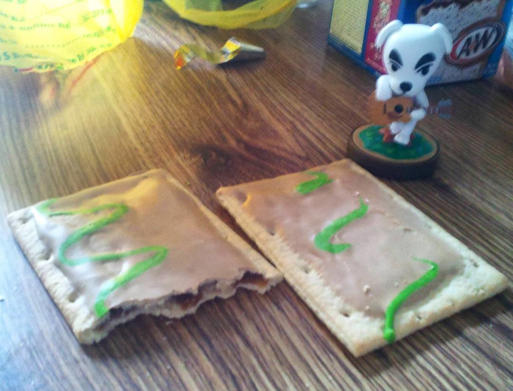 Frosted Caramel Apple Pop-Tarts