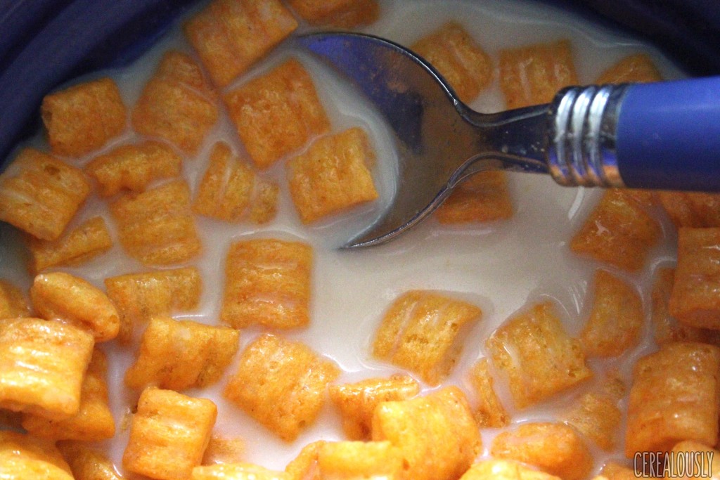 Cap'n Crunch's Orange Creampop Crunch in Milk