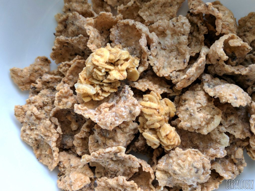 Cascadian Farm Organic Vanilla Chia Crunch Cereal Review