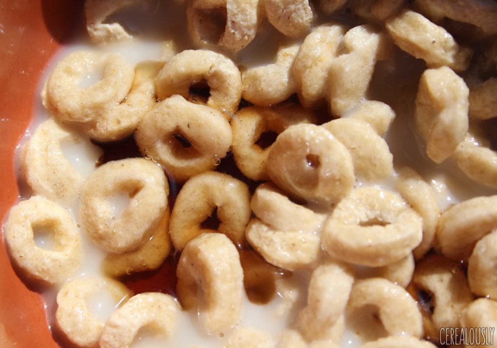 General Mills Special Edition Canadian Maple Cheerios Cereal Review with Syrup