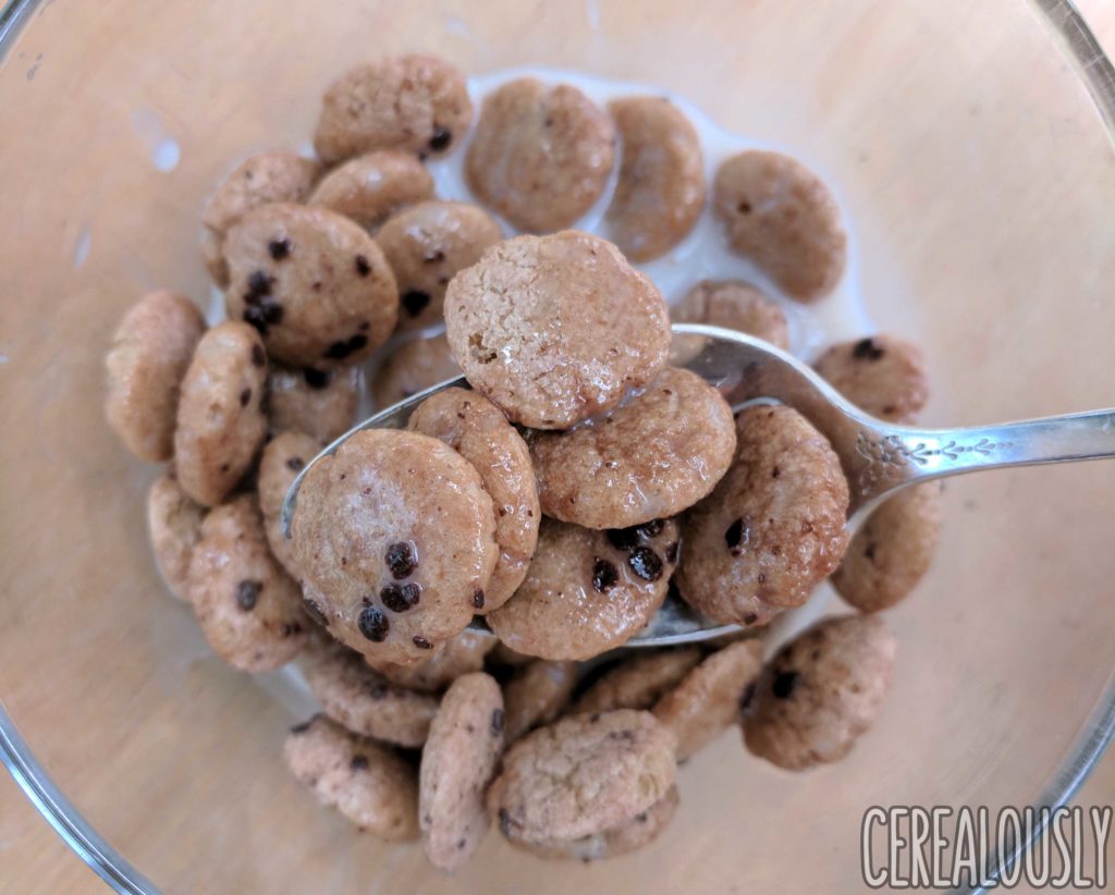 Malt-O-Meal Chocolatey Chip Cookie Bites Cereal Review – With Milk