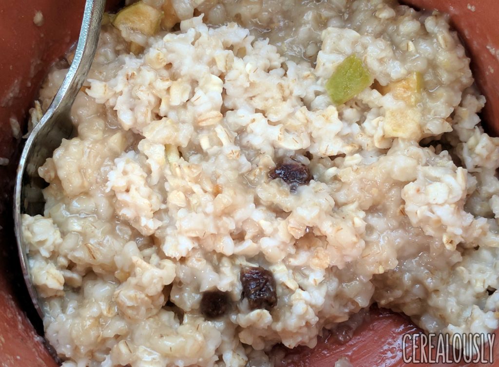 Quaker Green Apple Fig Oatmeal with Antioxidants Review Cereal