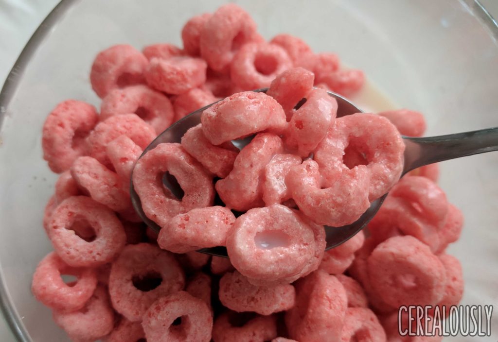 Kellogg's Donut Shop Pink Donut Cereal Review with Milk