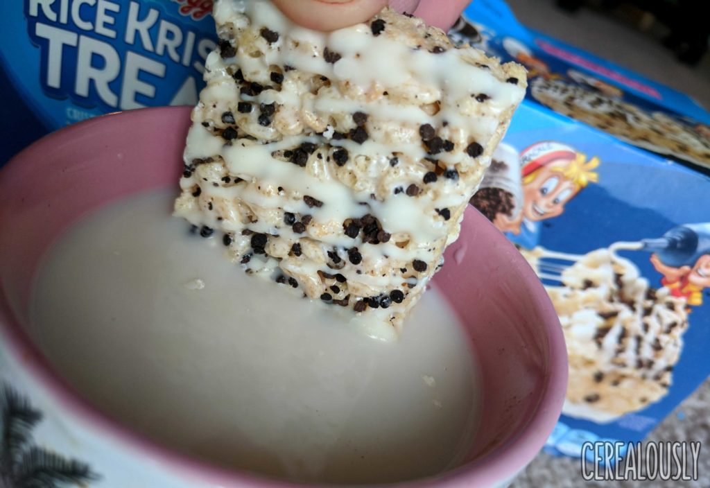 Kellogg's Cookies and Cream Rice Krispies Treats Review Milk Oreo