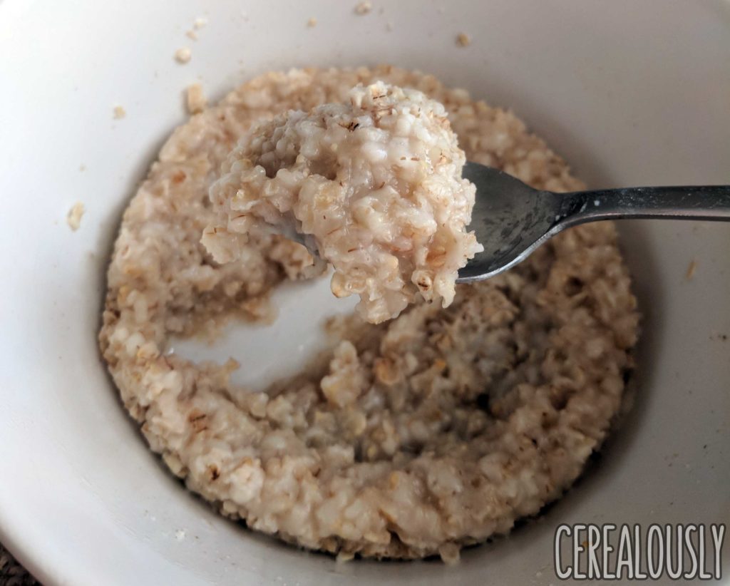 Quaker Gingerbread Spice Oatmeal Review 