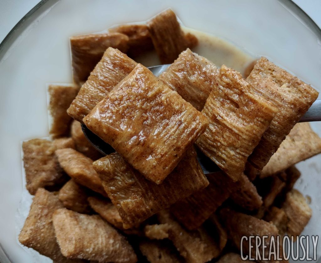 Cinnamon Toast Crunch Blasted Shreds Cereal Review with Milk