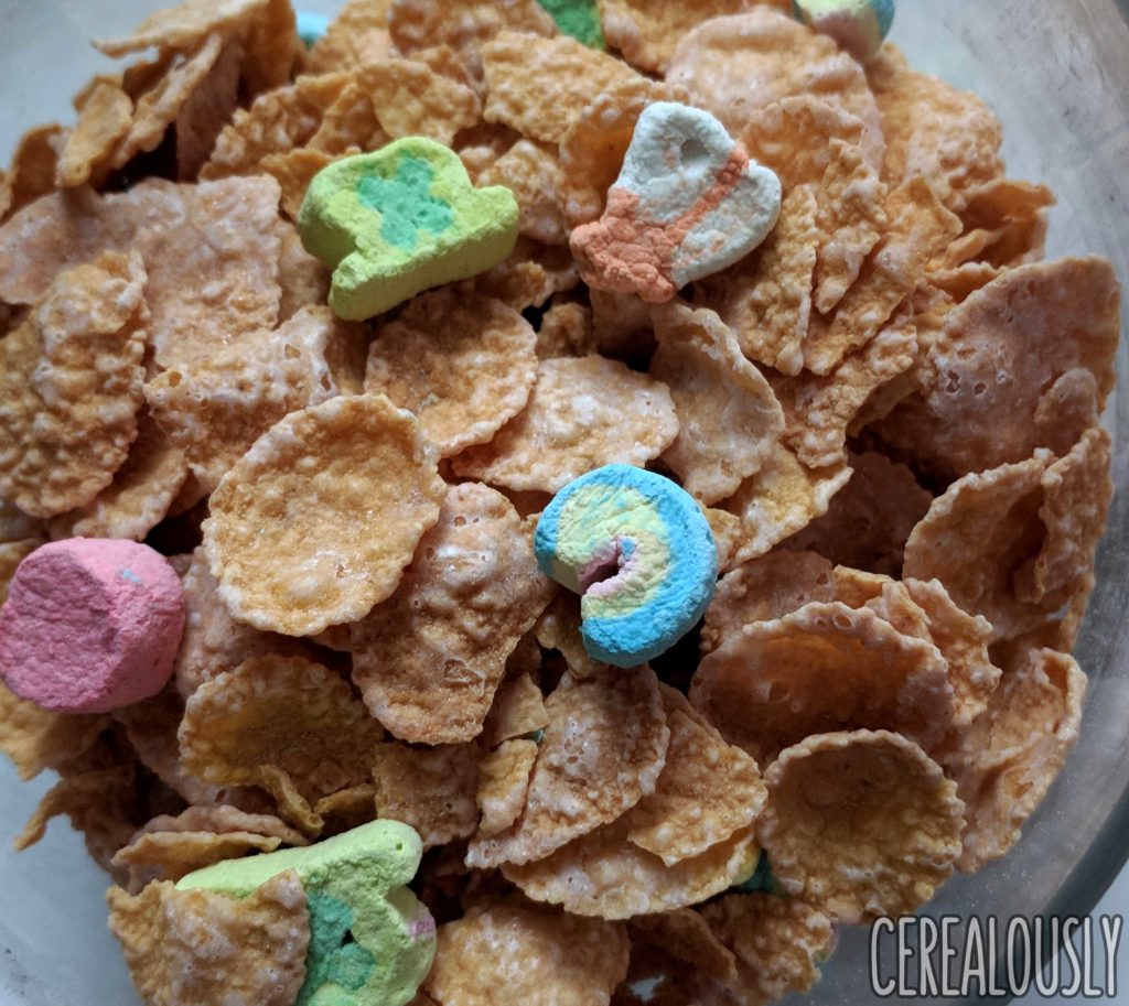 General Mills New Lucky Charms Frosted Flakes Review