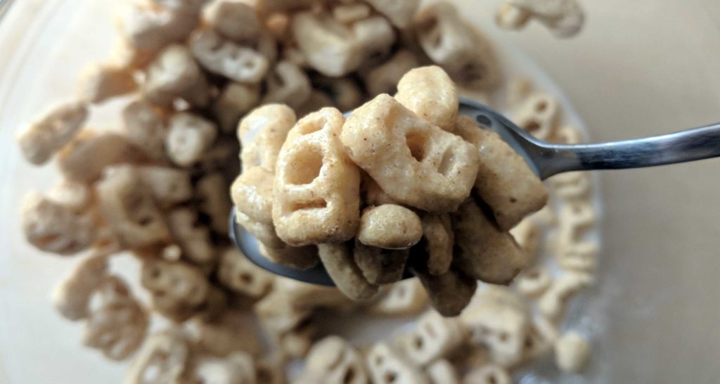 trader-joes-crunchy-maple-ladders-cereal-review-milk