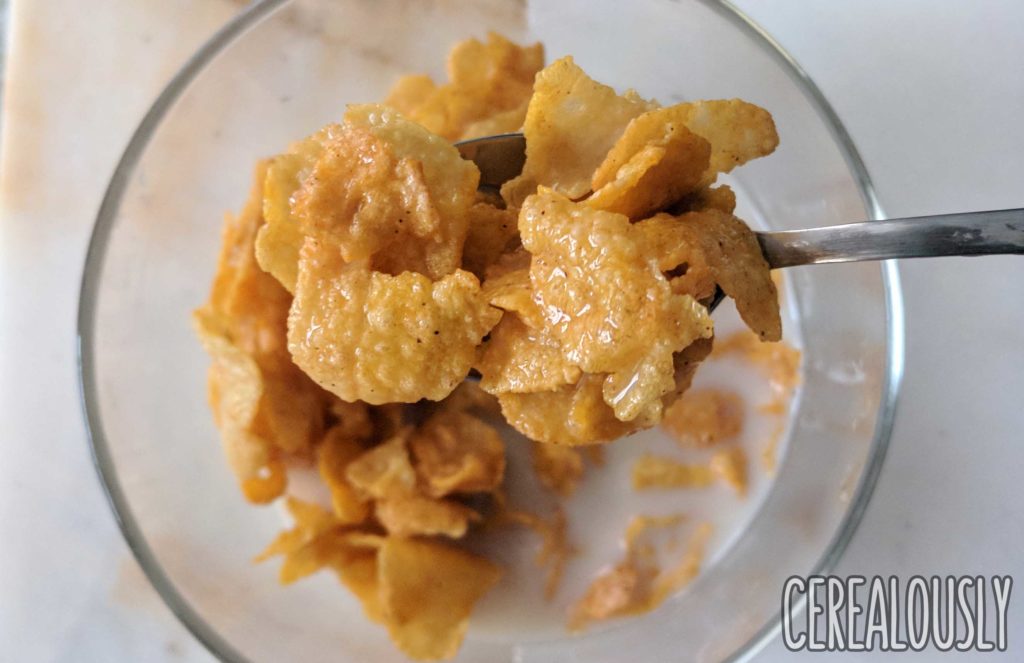 Pumpkin Spice Frosted Flakes Cereal Review MIlk