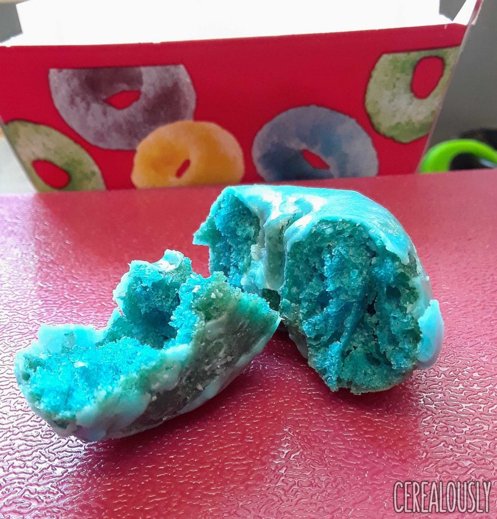 Hardee's & Carls Jr. Froot Loops Mini Donuts Review Frozen