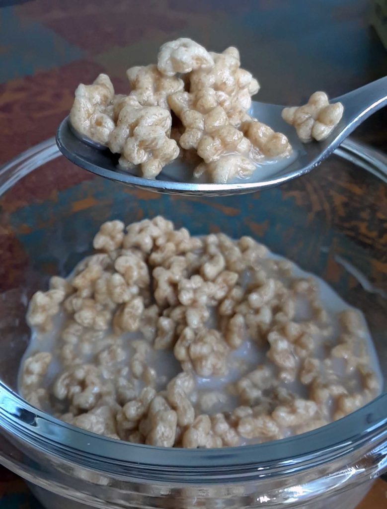 Trader Joe's Crispy Quinoa Stars Cereal Review Milk
