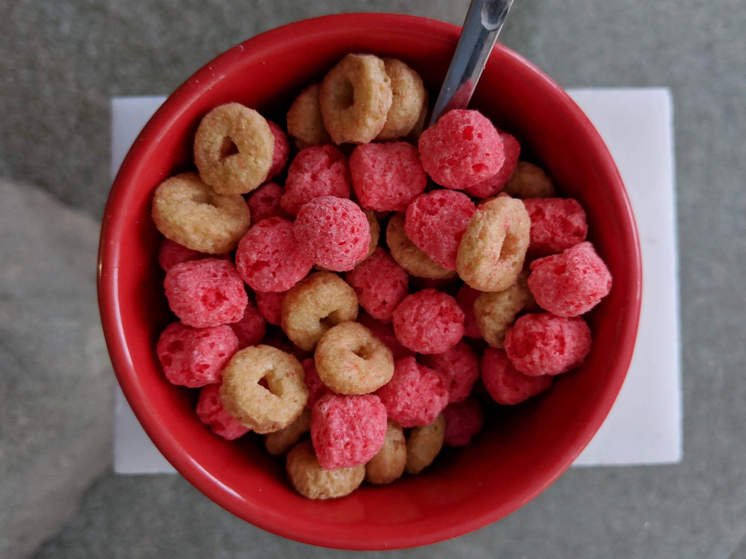 Cap'n Crunch's Strawberry Shortcake Crunch Cereal Review