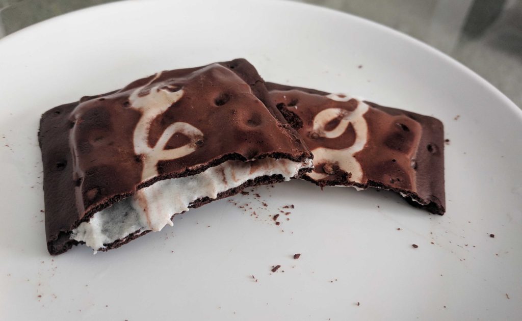 Kellogg's Chocolate Cupcake Pop-Tarts Review Toasted