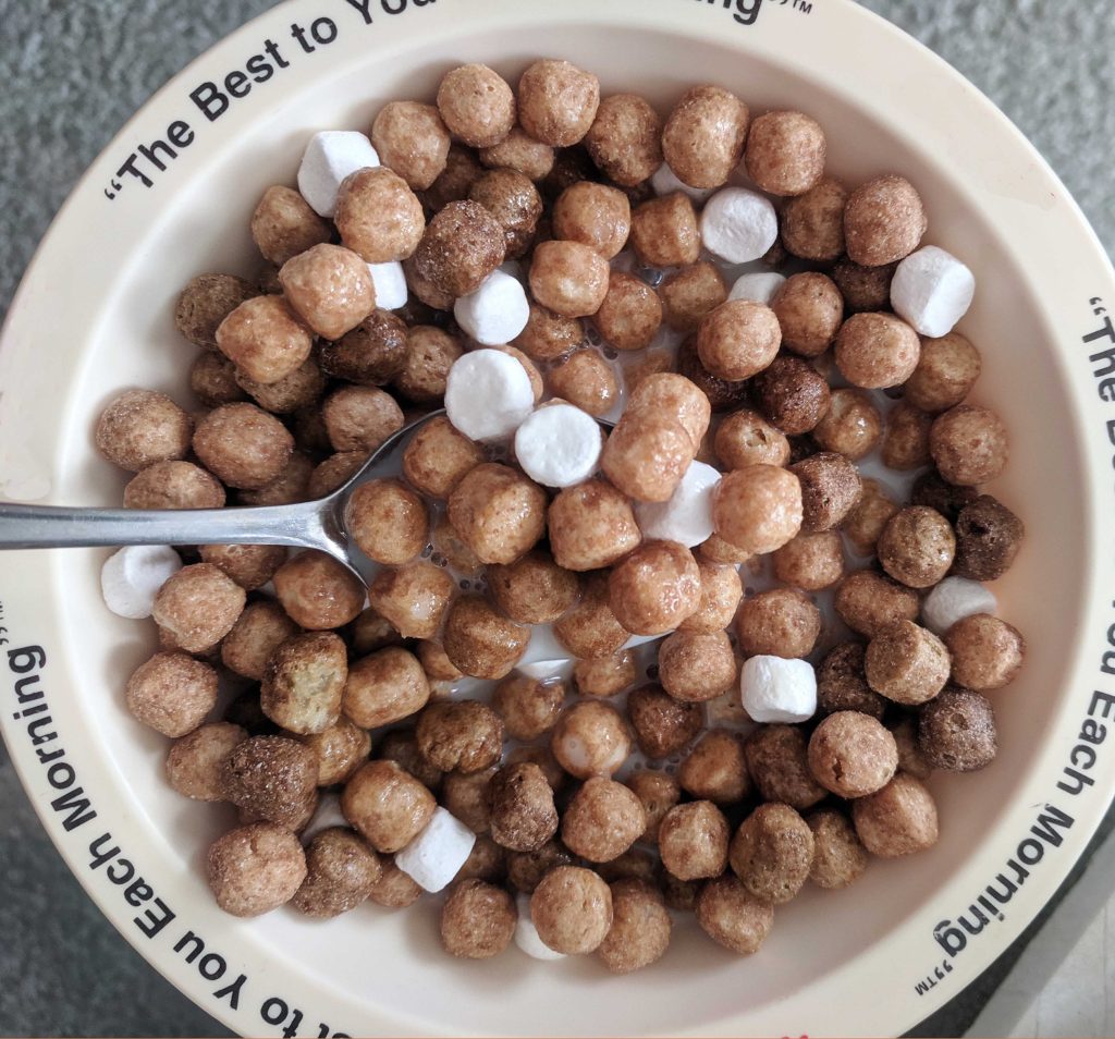 Malt-O-Meal & Cold Stone Creamery Cookie Doughn't You Want Some Cereal Review Milk