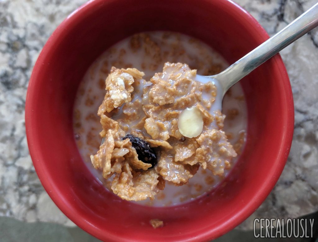 Kellogg's Vanilla Almond Raisin Bran Crunch Review Cereal Milk