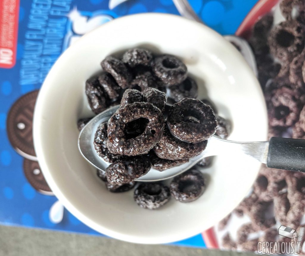 Millville Cookies and Cream Cereal Review Milk