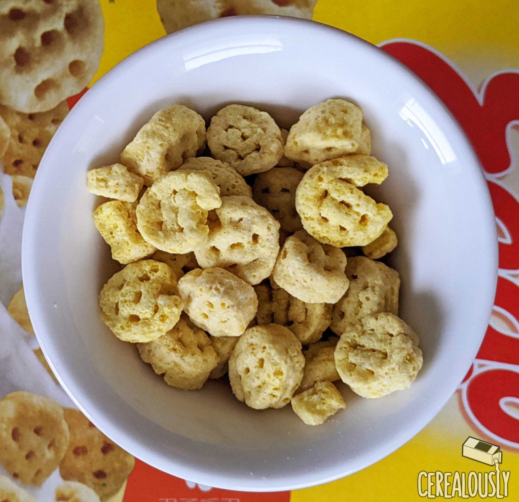 Kellogg's New Homestyle Maple Eggo Cereal Review