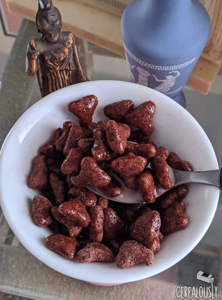 New Hershey's Kisses Cereal Review - Milk