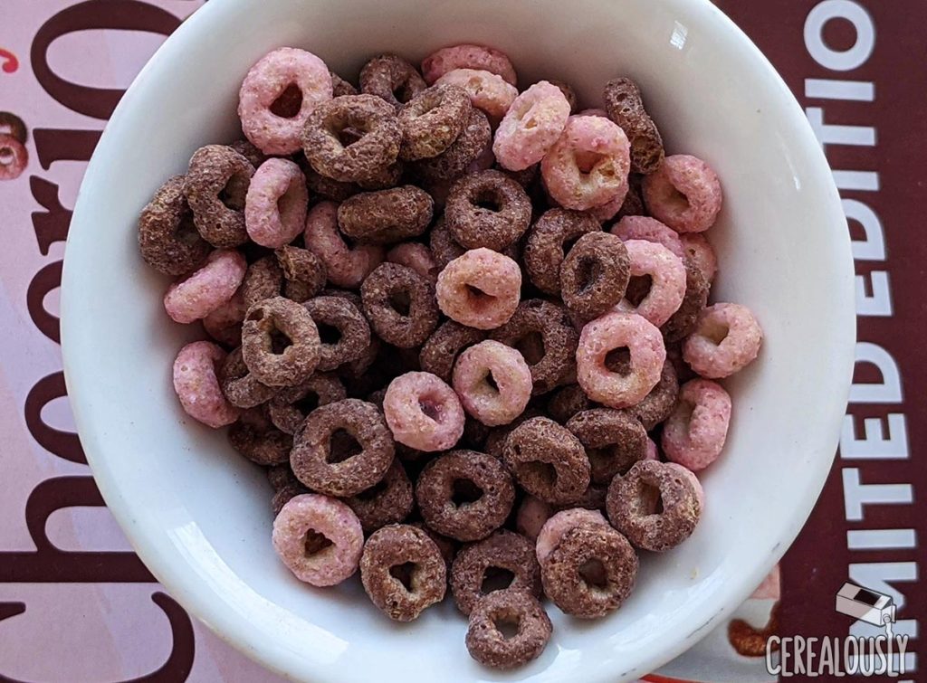 New Chocolate Strawberry Cheerios Cereal Review
