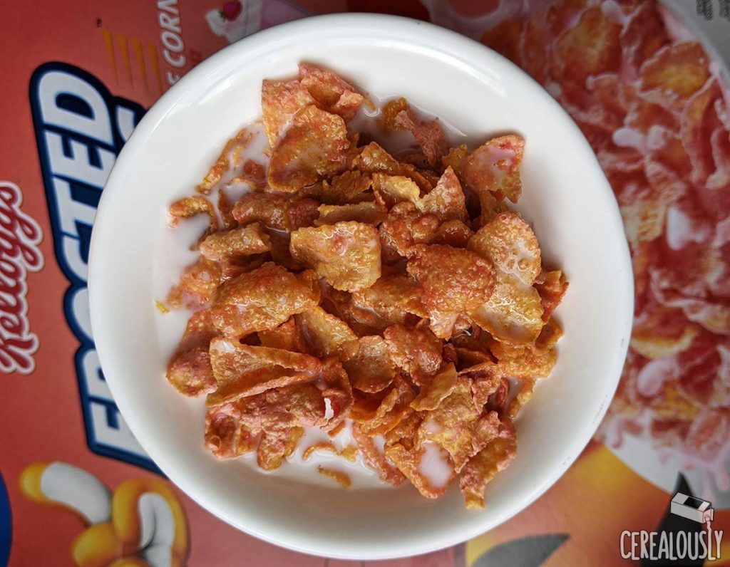 Kellogg's Frosted Flakes Strawberry Milkshake, Cinnamon French