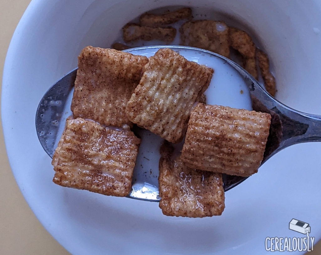 CinnaFuego Toast Crunch Review in Milk