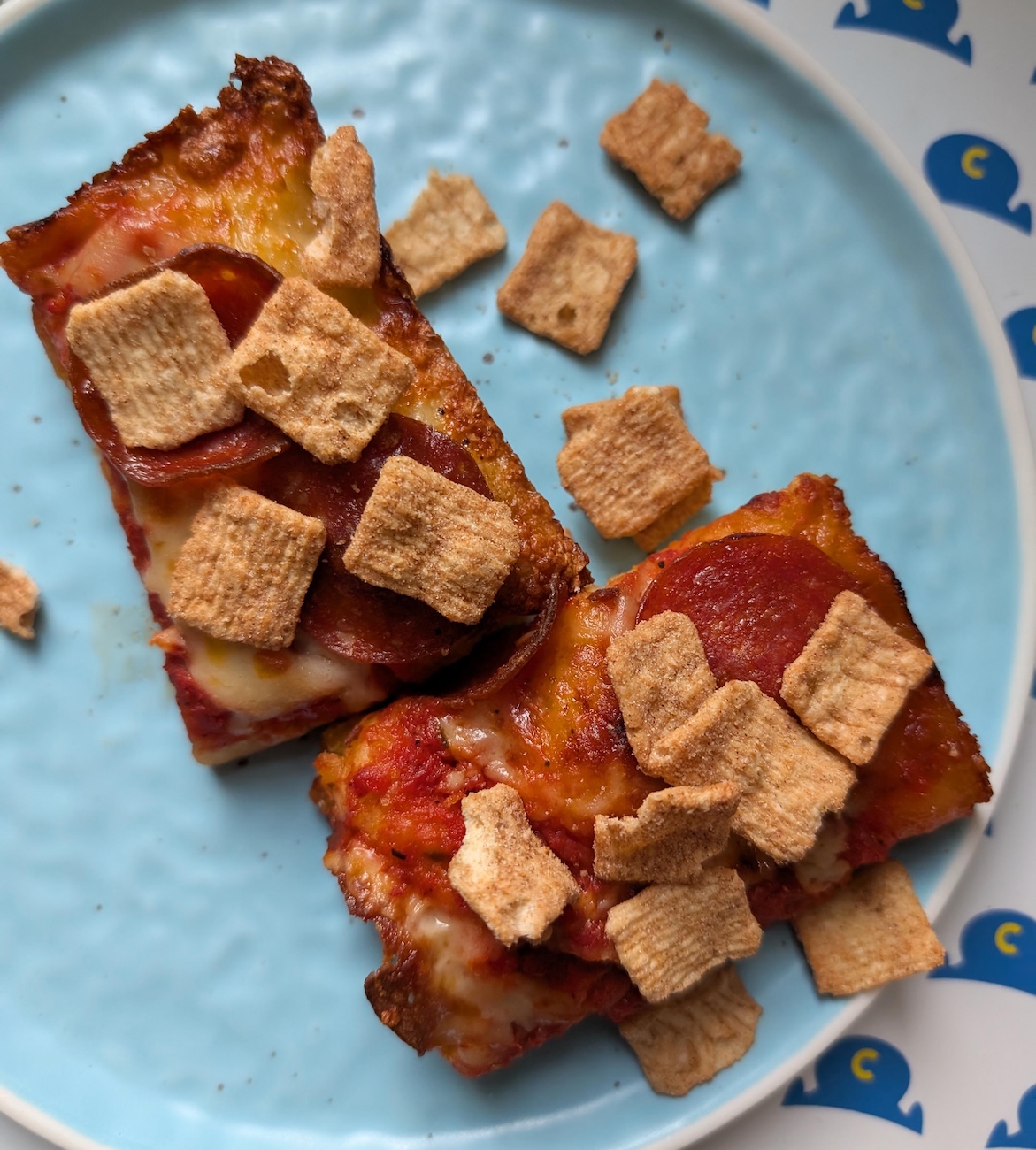 Totino's Pizza-Flavored Cinnamon Toast Crunch Review Slices